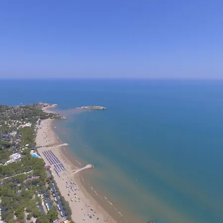 Villaggio Baia Dei Lombardi Feriepark *