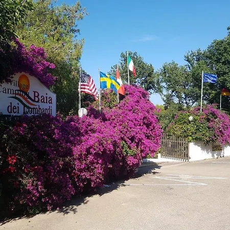 Villaggio Baia Dei Lombardi ホリデーパーク